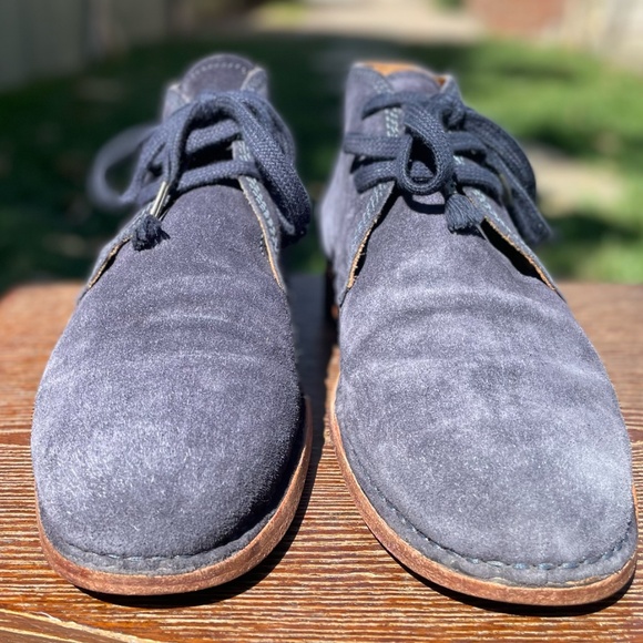 John Varvatos Blue Suede Chukka Boots – Size 10 D – $90 (Includes Cedar Shoe Tre - Picture 2 of 9